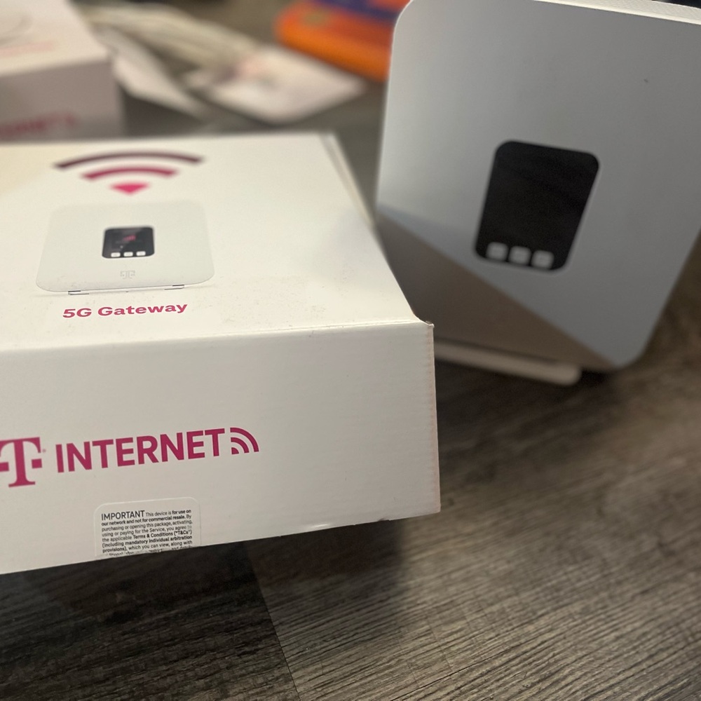 T-Mobile 5G Gateway - Sleek Gray Design